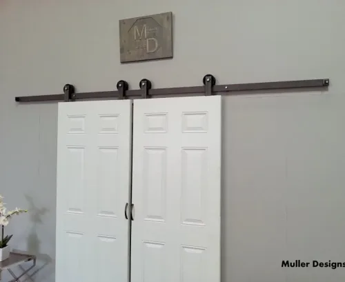 Small barn door hardware
