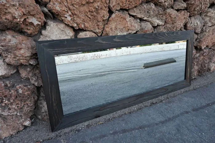 BLACK WOOD MIRROR - Image 3