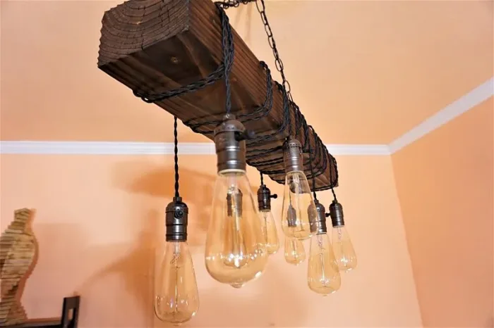 8 bulbs Chandelier