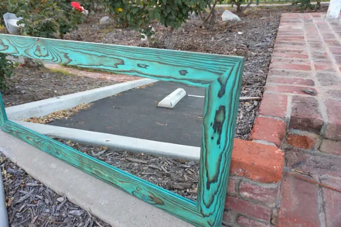 TURQUOISE WOOD MIRROR - Image 4