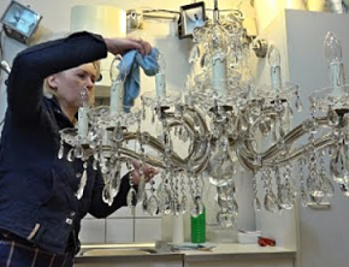 How to clean a chandelier