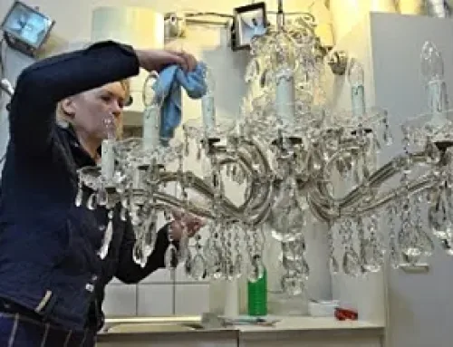 How to clean a chandelier